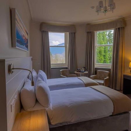 The Tarbet Hotel Exteriér fotografie